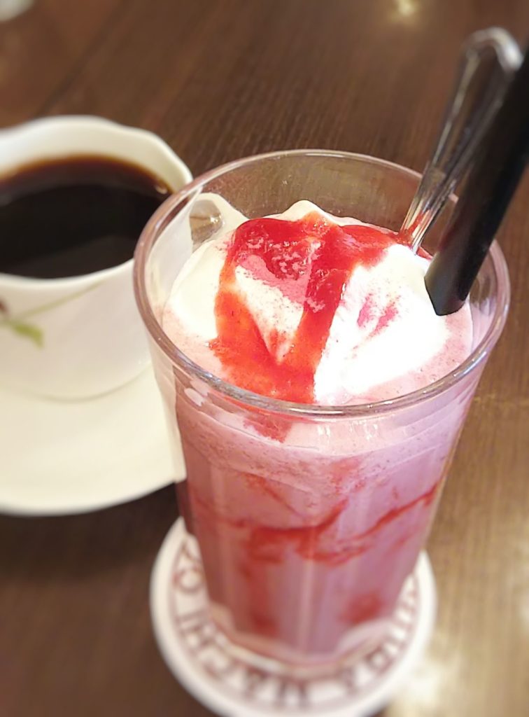 苺クリームスムージー