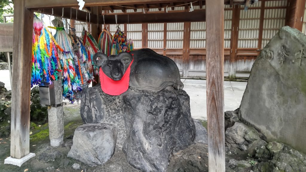 牛嶋神社の撫牛